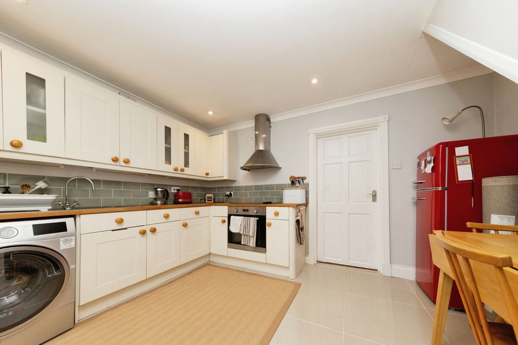 Property photo 2 of 19 Pbox-Img.Jpg