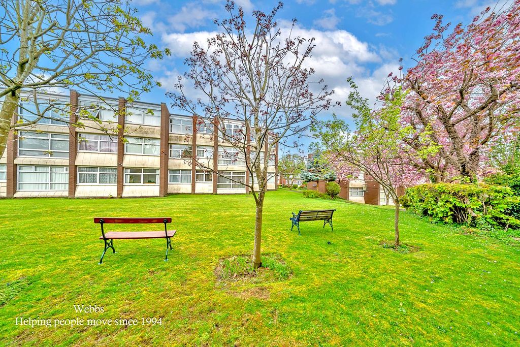 Property photo 2 of 25 Webbs-16.Jpg