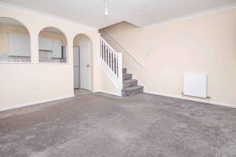 Property photo 2 of 9 Lounge