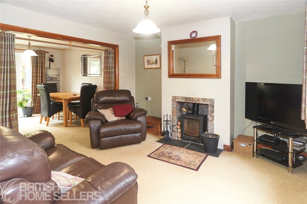 Property photo 3 of 18 Picture No. 15