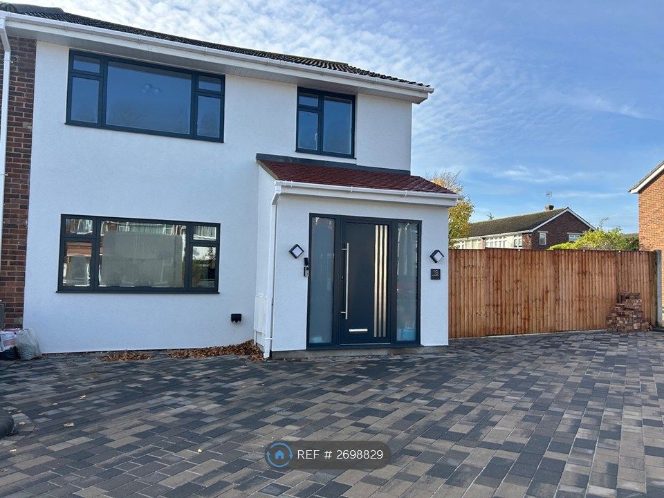 Property photo 2 of 24