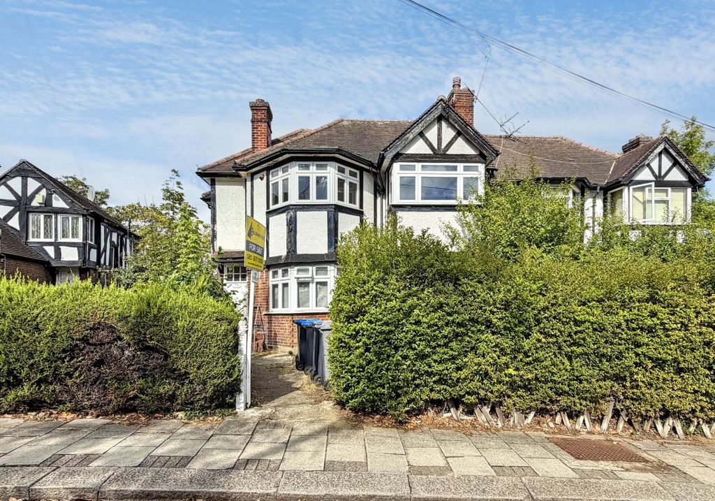 Property photo 1 of 8