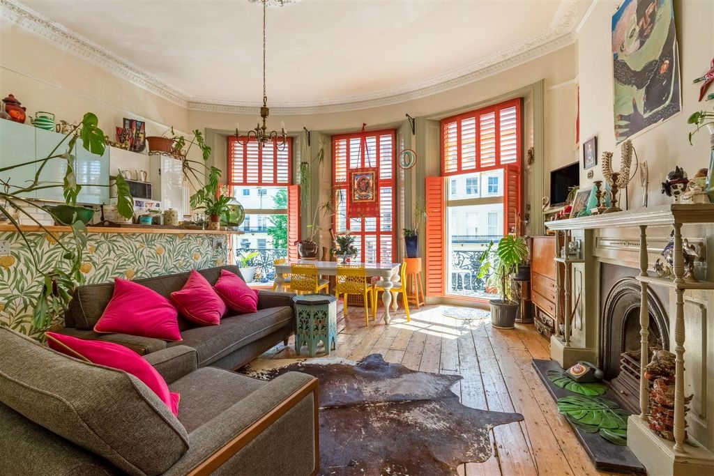 Property photo 2 of 14 Fff, 59 Brunswick Place-5.Jpg