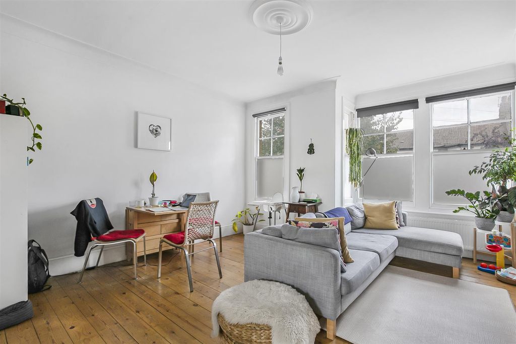 Property photo 2 of 13 2