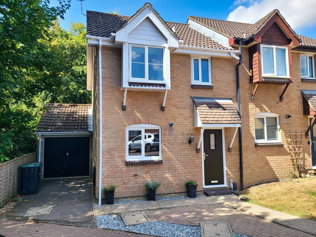 Property photo 1 of 33