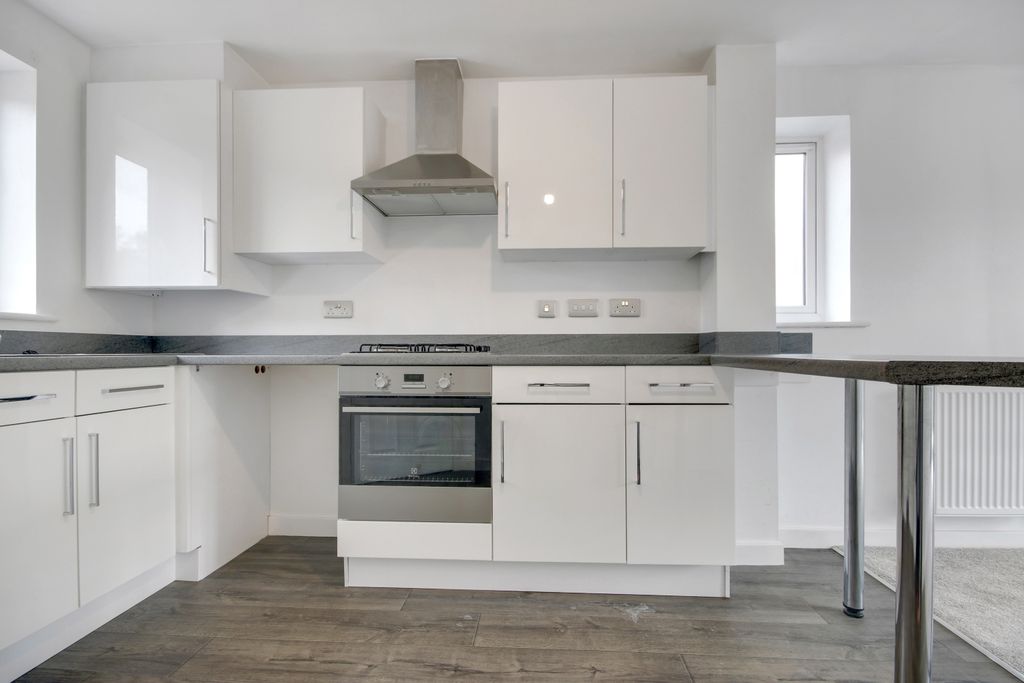 Property photo 2 of 12 Img_9007-Img_9009-1