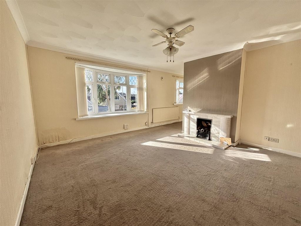 Property photo 3 of 19 Img_2336.Jpeg