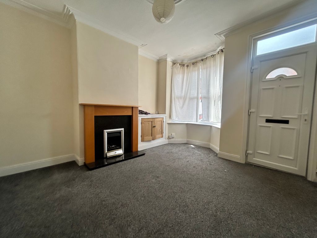 Property photo 2 of 11 Image