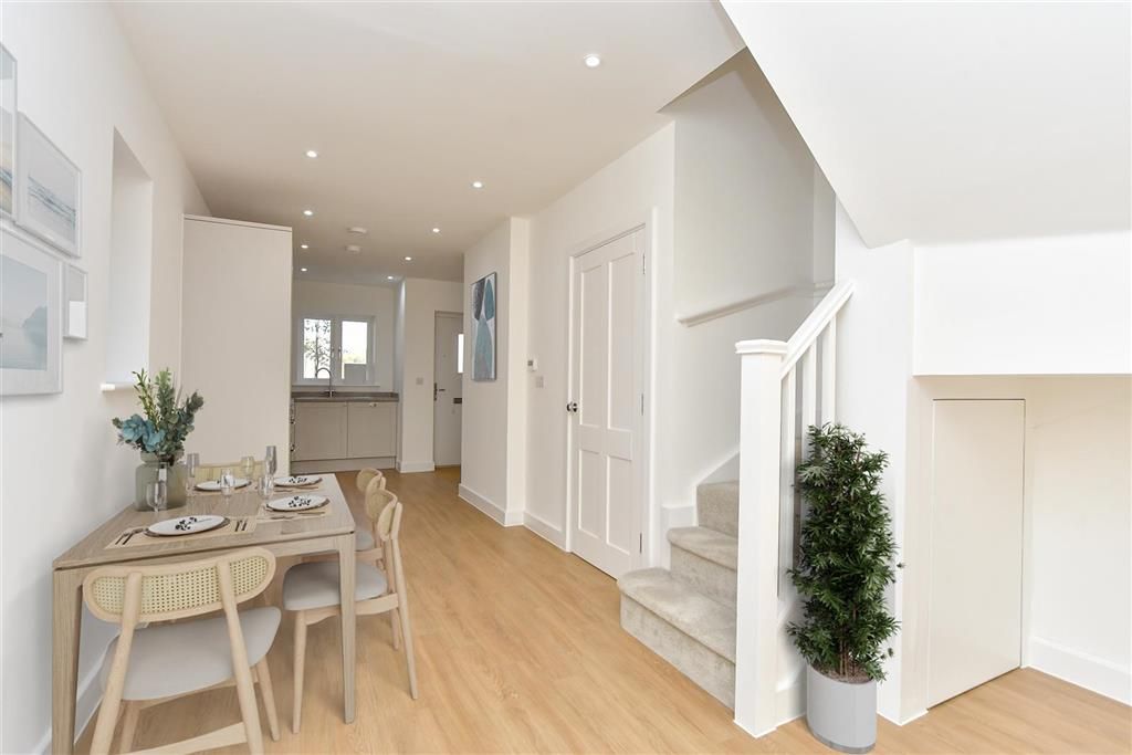 Property photo 1 of 12 Kitchen Diner Staged