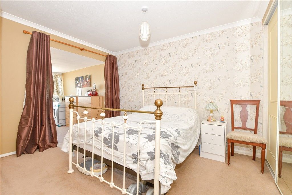 Property photo 3 of 14 Bedroom 1