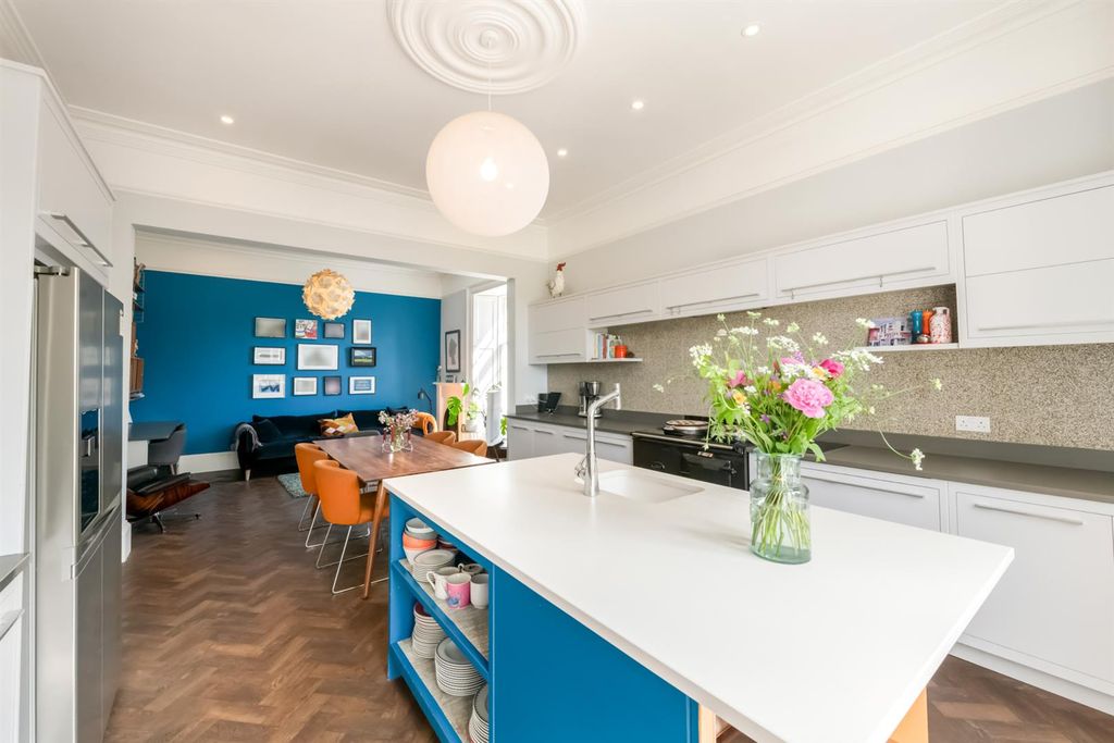 Additional image 11 of 5 bed semi-detached house for saleEast Faerwood, Harviestoun Road, Dollar FK14