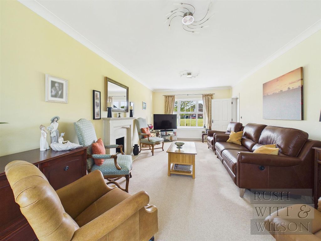 Property photo 3 of 31