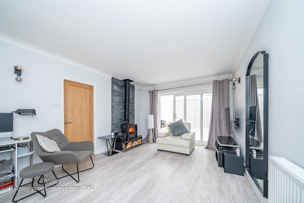 Property photo 3 of 26 Webbs-8.Jpg
