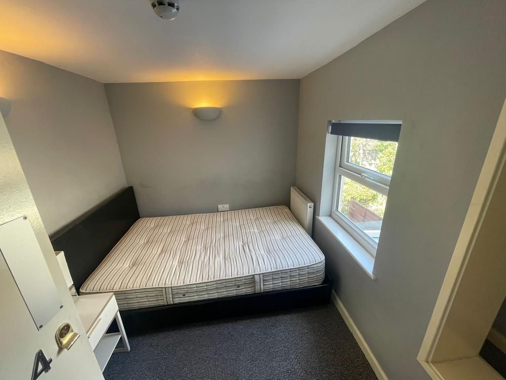 Property photo 2 of 4