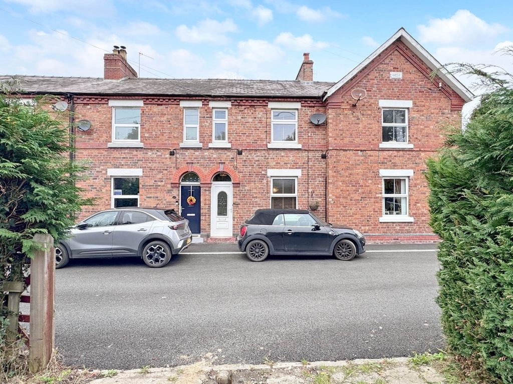 Property photo 1 of 36