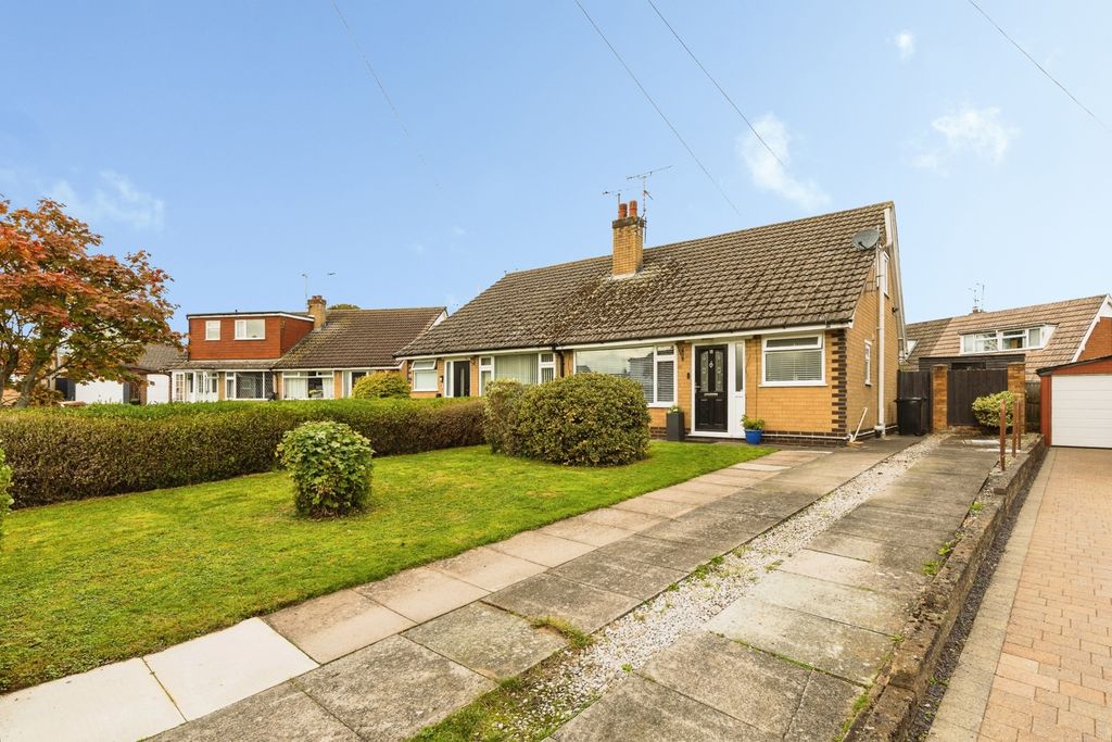 Property photo 1 of 17 Pbox-Img.Jpg