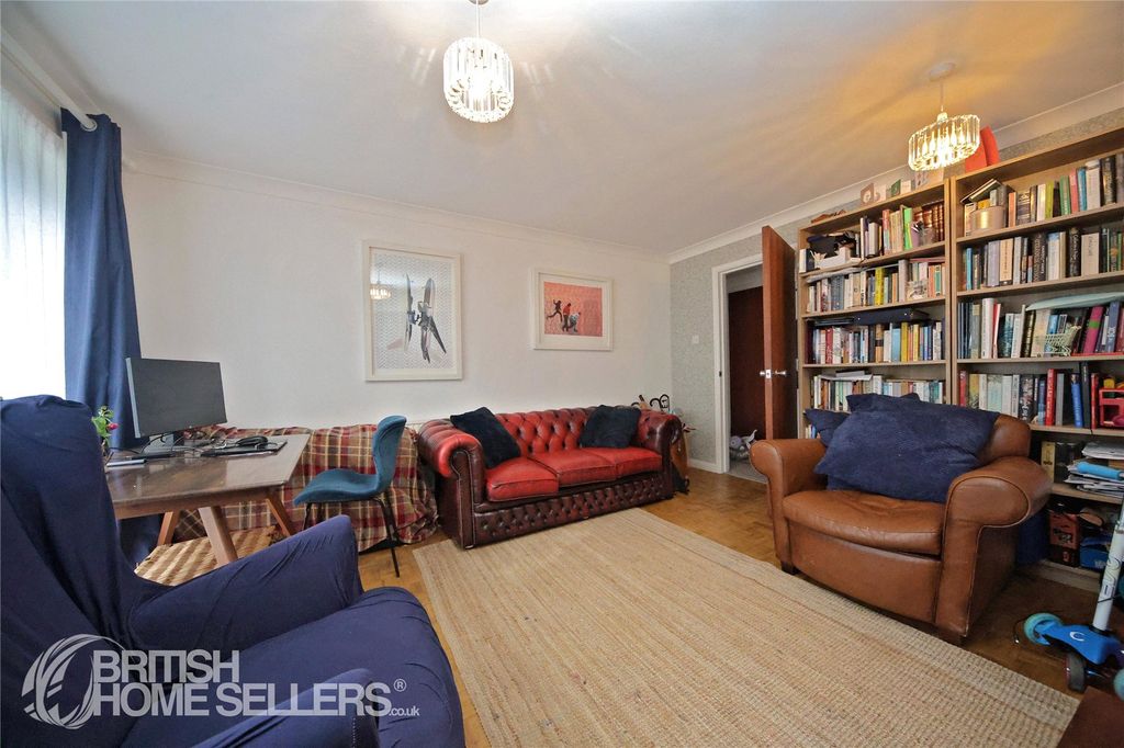 Property photo 2 of 10 Picture No. 08