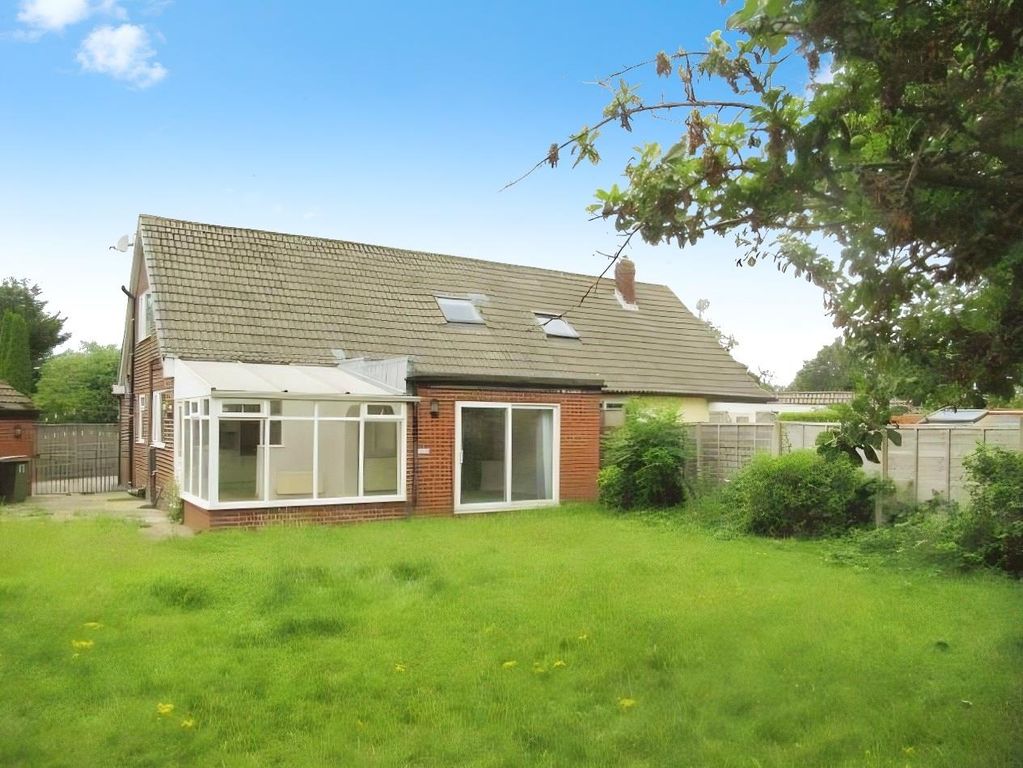 Property photo 2 of 12 Garden