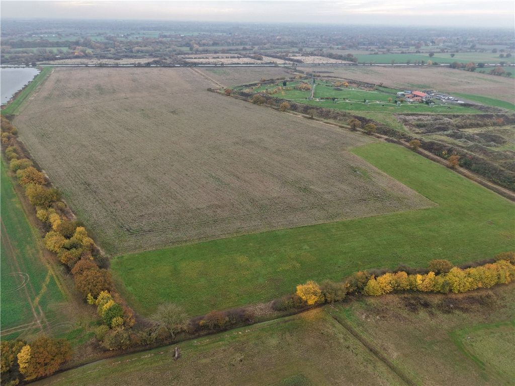 Property photo 1 of 5 Picture No. 02