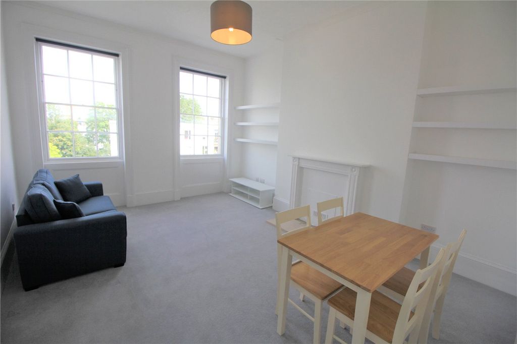 Property photo 2 of 5 Picture No. 01