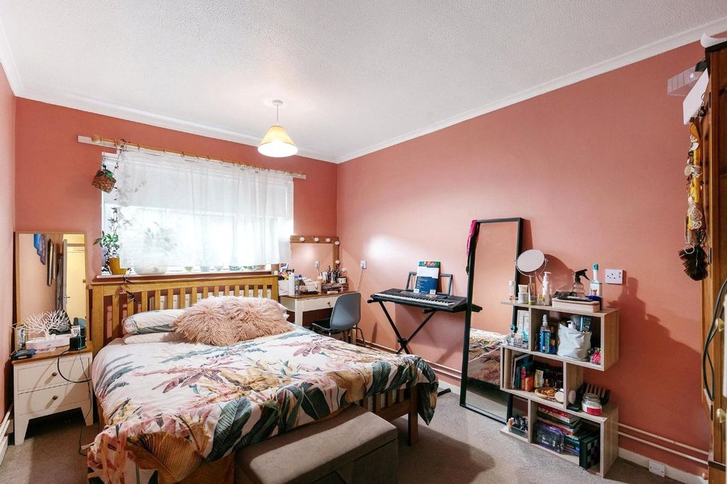 Property photo 2 of 13 Picture No. 09