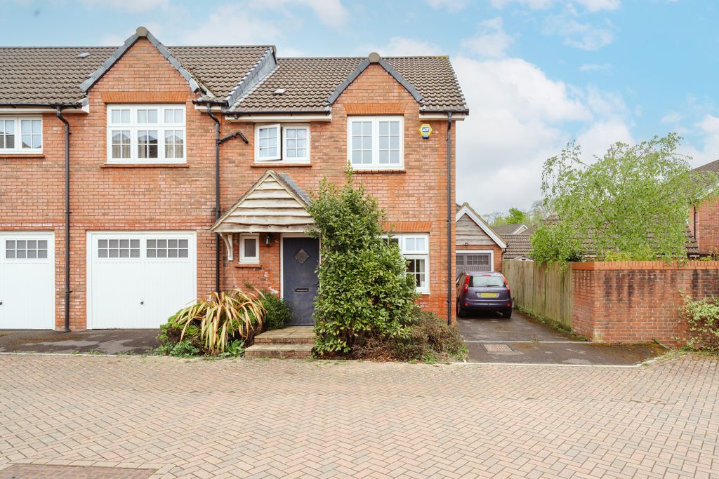 Property photo 2 of 16 1