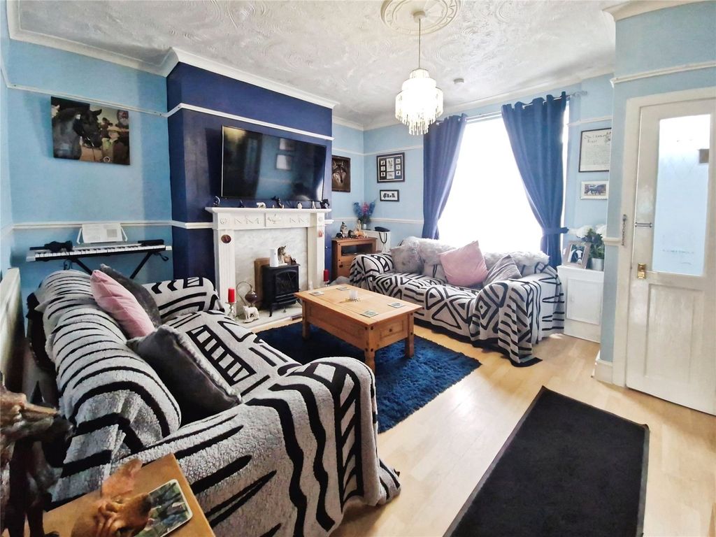 Property photo 2 of 9 Picture No. 05