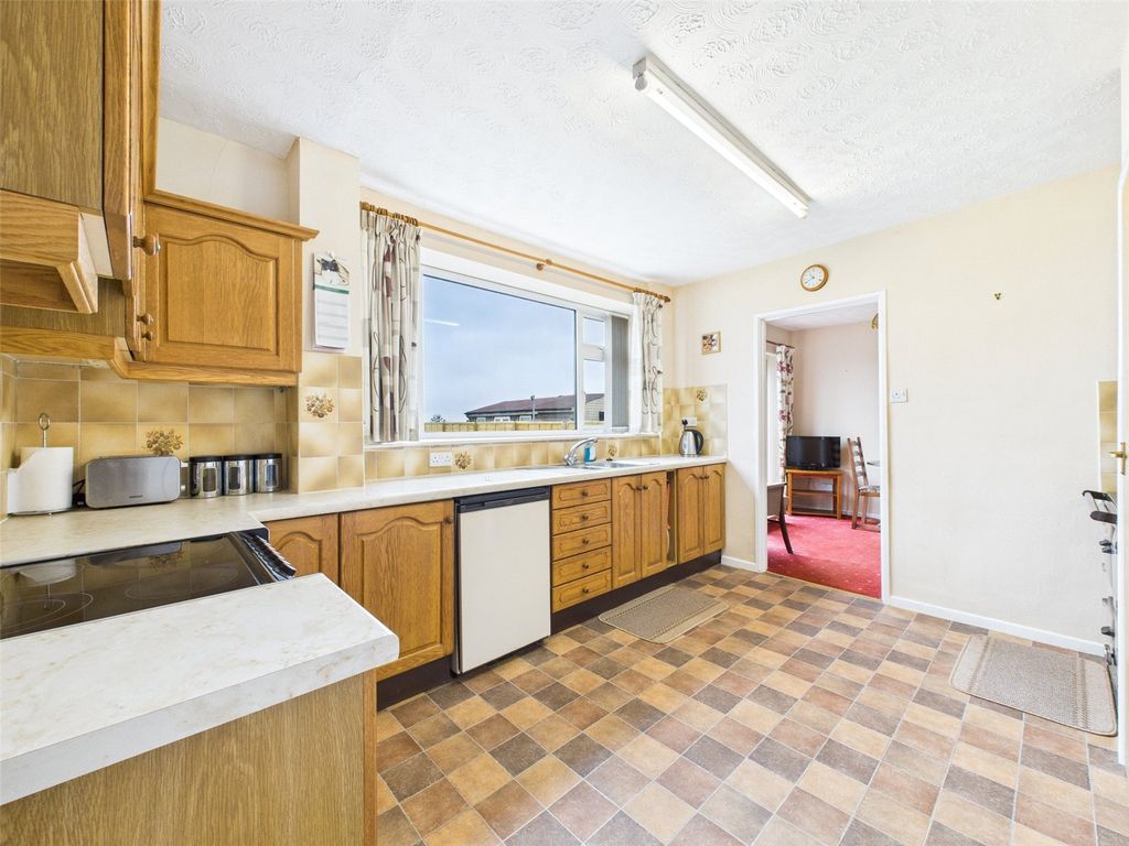 Property photo 3 of 29 Picture No. 30