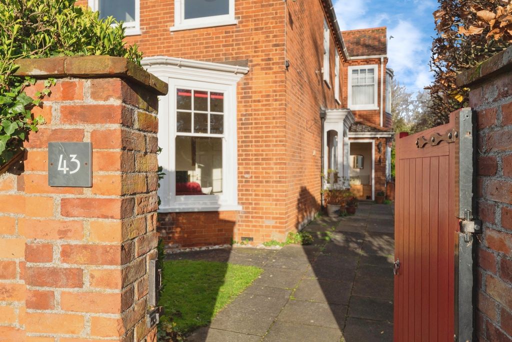 Additional image 39 of 6 bed link detached house for saleNorwich Road, Fakenham, Norfolk NR21
