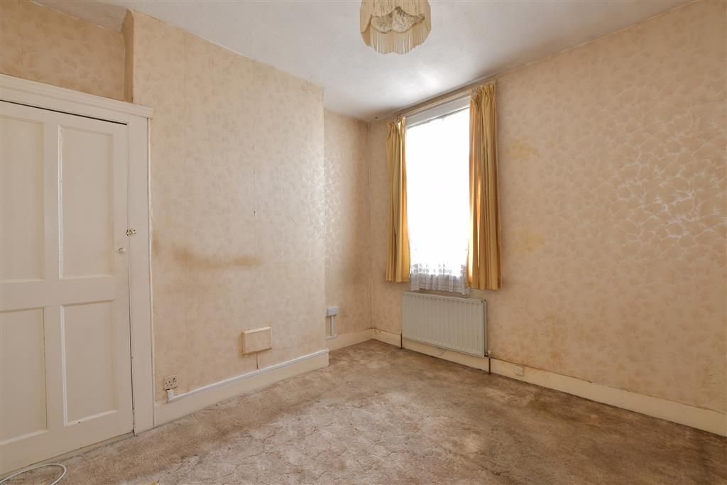 Property photo 2 of 10 Bedroom 1
