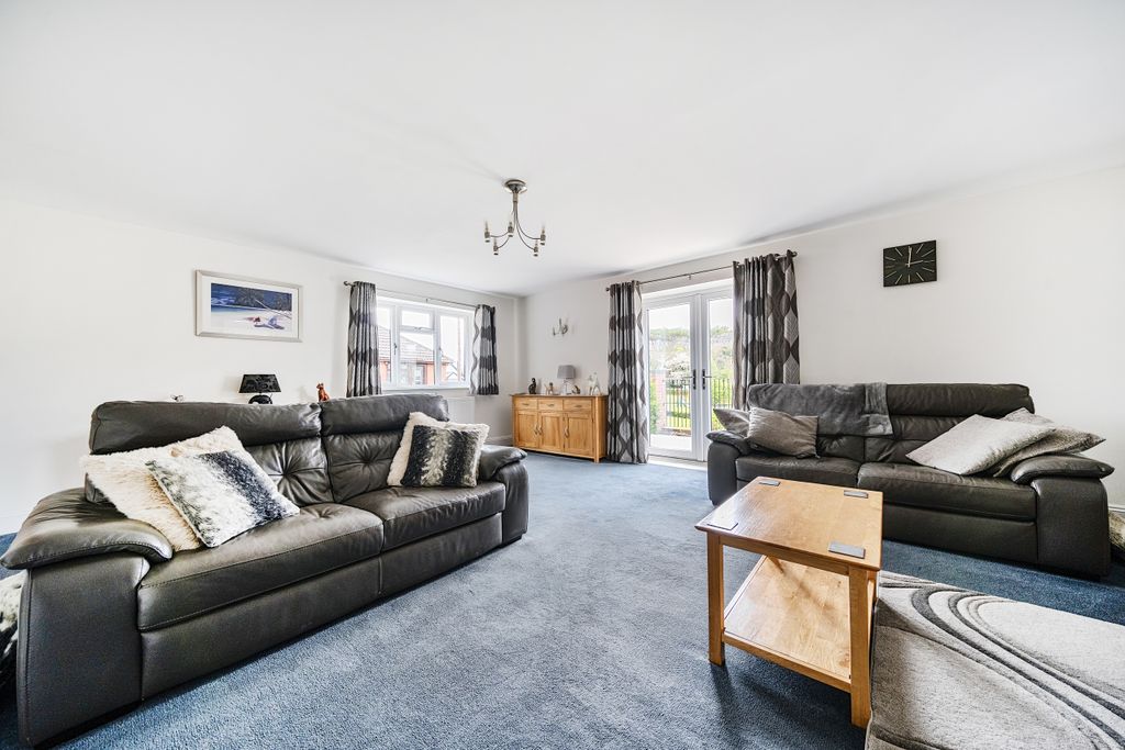 Property photo 2 of 27 1278289 (3)