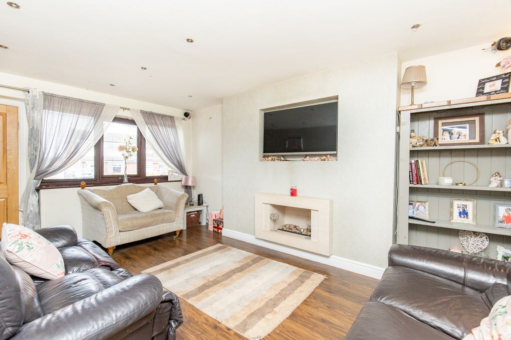 Property photo 3 of 16 Living Room Area