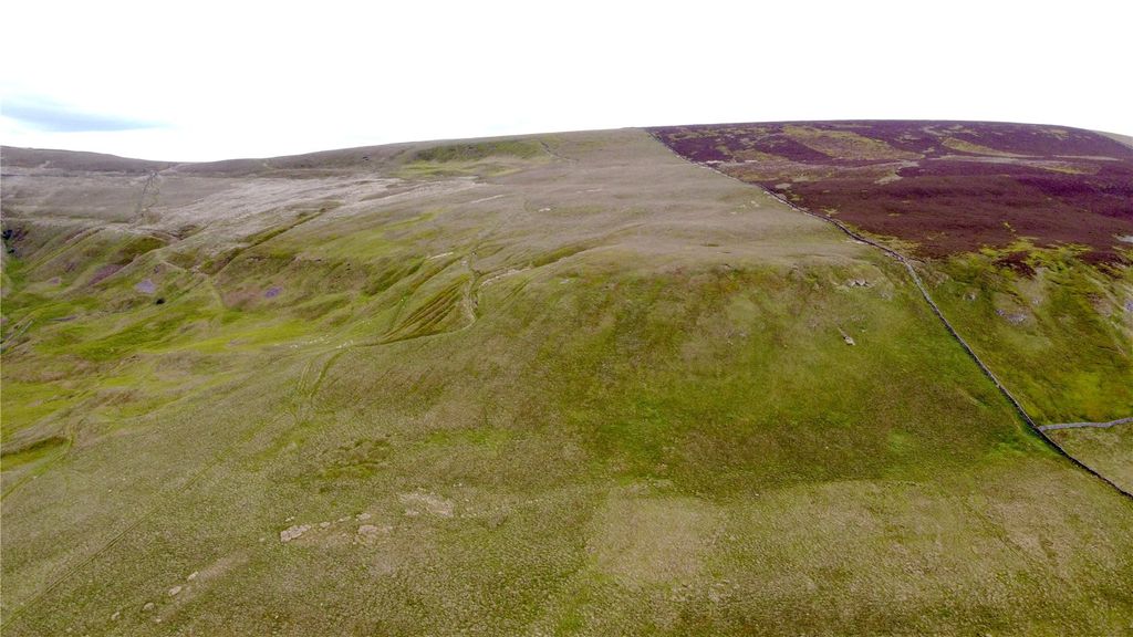 Property photo 2 of 10 Picture No. 03