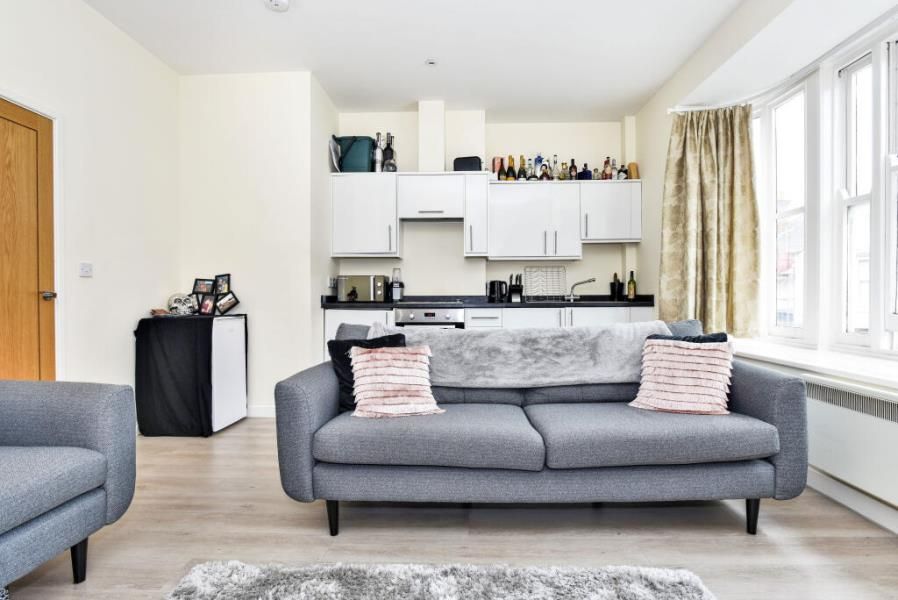 Property photo 2 of 6