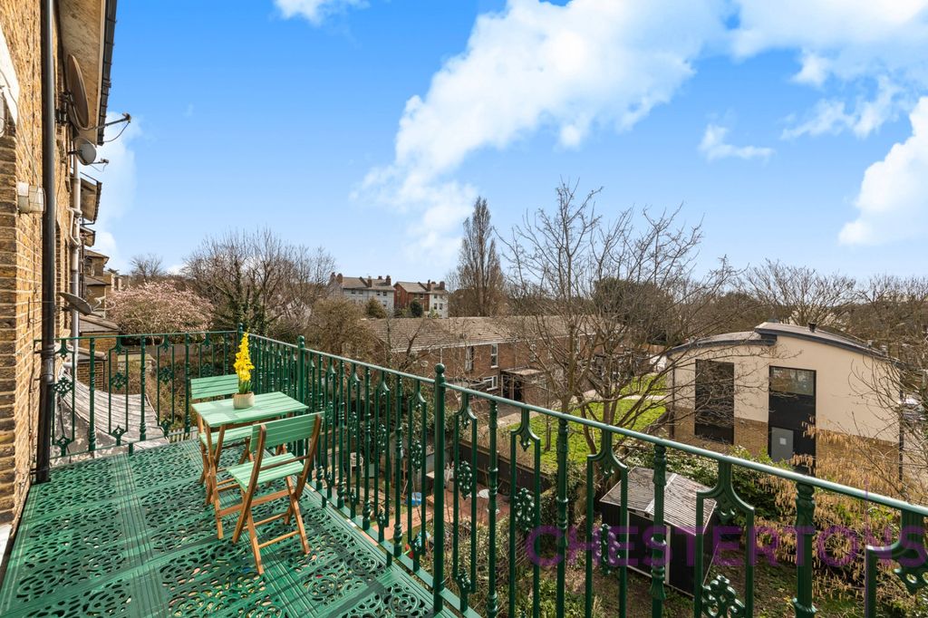 Property photo 3 of 15