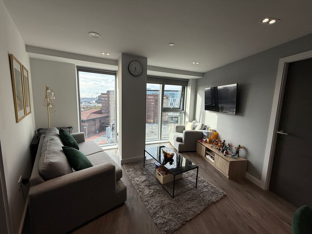 Property photo 2 of 11