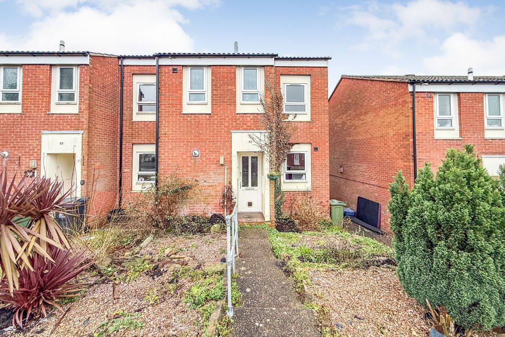 Property photo 1 of 16 28 Dale Park Avenue, Kilburn, Derbyshire, De56 0Pr