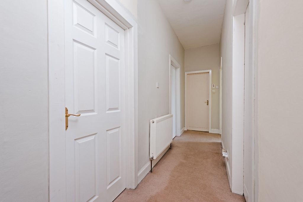 Additional image 8 of 3 bed flat for saleMain Street, Argyll And Bute, Campbeltown PA28