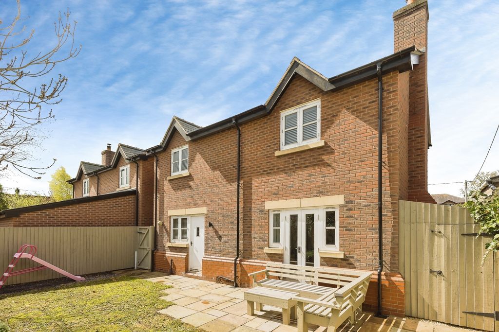 Property photo 2 of 30 Pbox-Img.Jpg