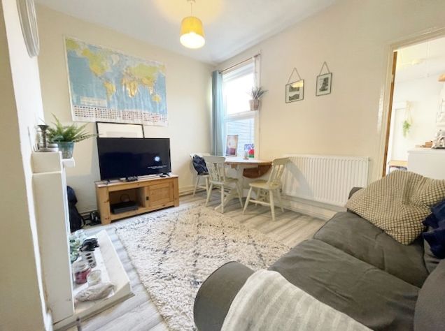 Property photo 2 of 9