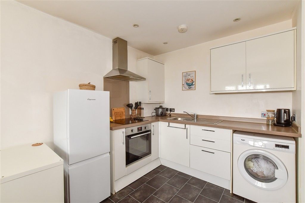 Property photo 3 of 6 Lounge/ Kitchen/Diner