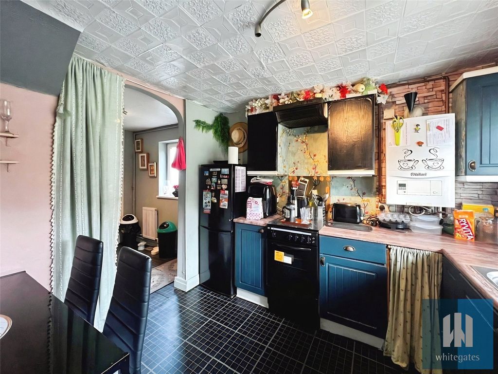 Property photo 3 of 20 Picture No. 05