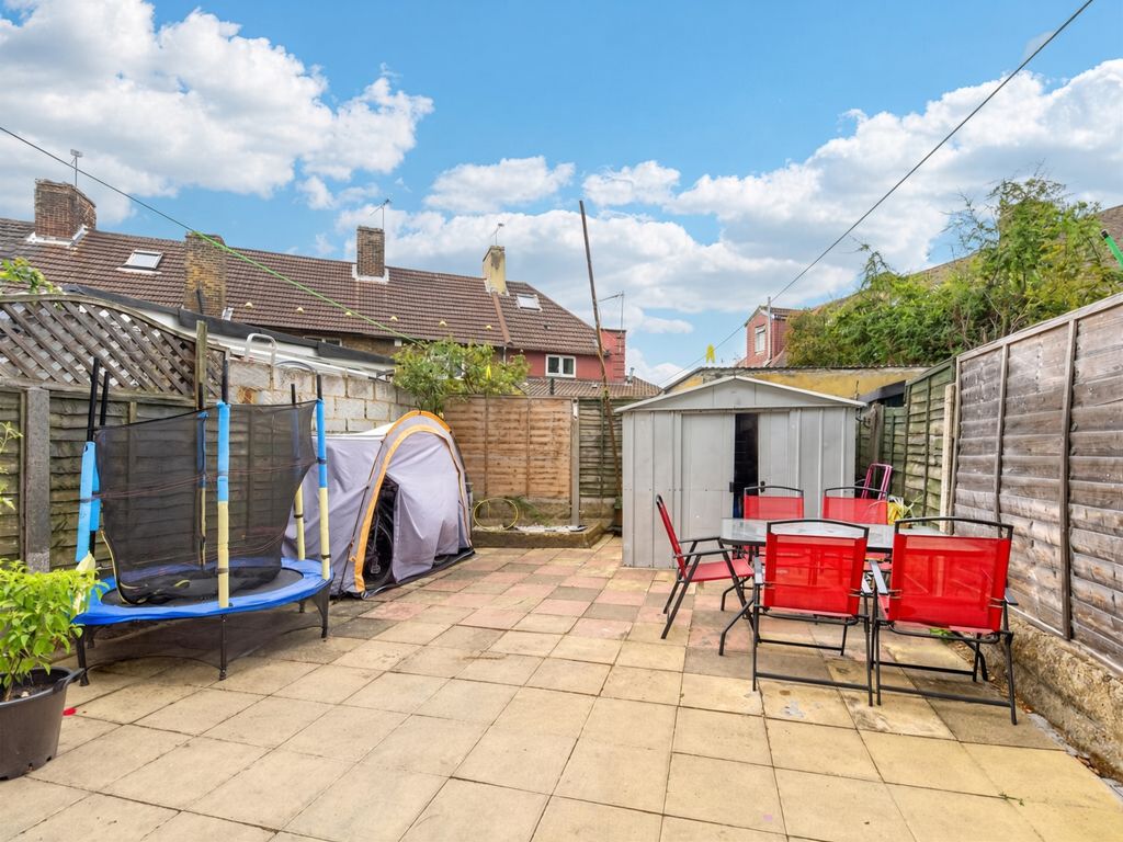 Property photo 2 of 15