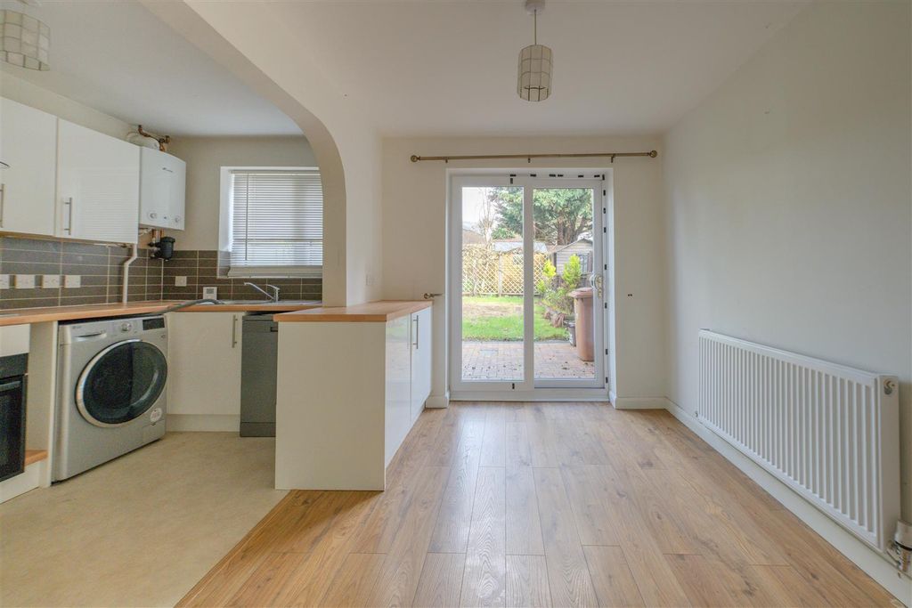 Property photo 3 of 13 Dining Room