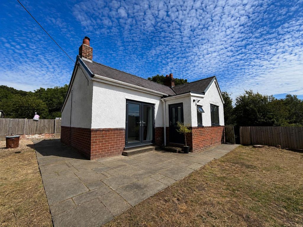 Property photo 1 of 12 Location