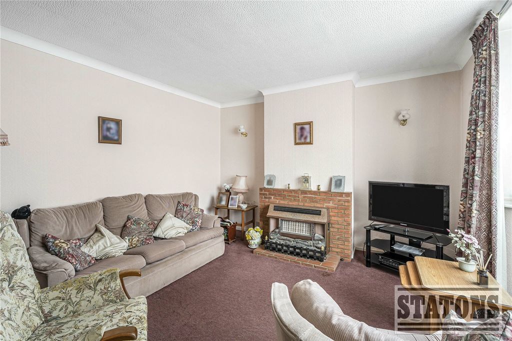 Property photo 2 of 9 Picture No. 03