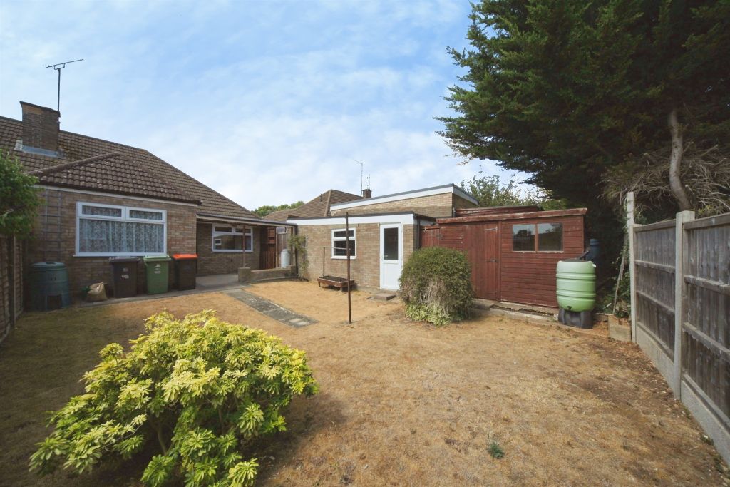 Property photo 2 of 13