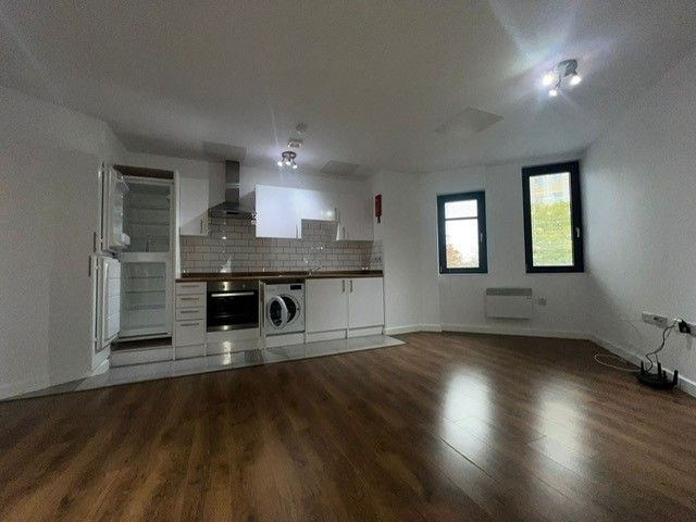 Property photo 1 of 5 Kitchen