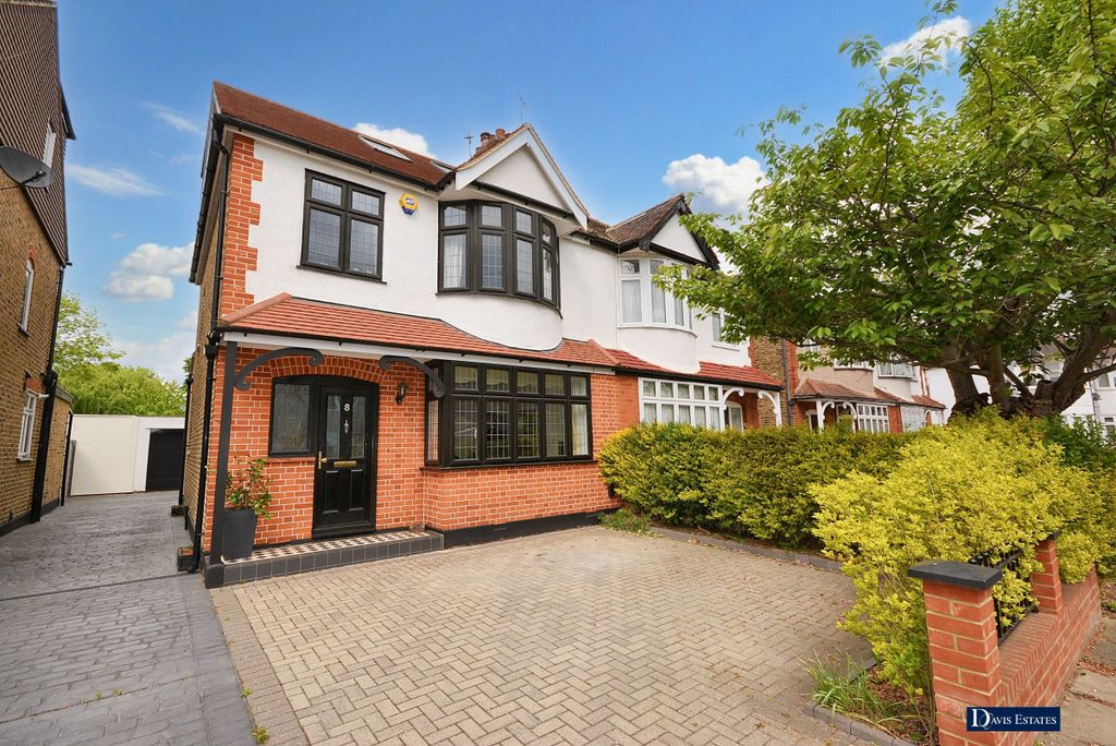 Property photo 1 of 23