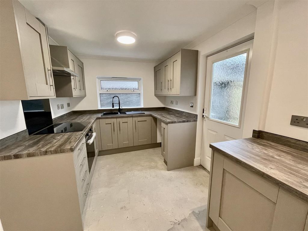 Property photo 3 of 14 Img_5012.Jpeg